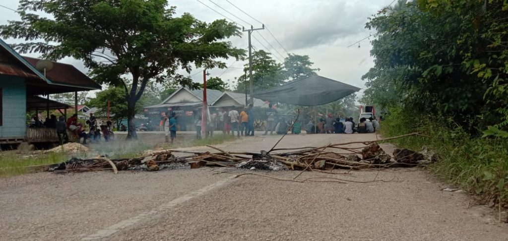 Pedemo Ancam Tutup Seluruh Akses Darat Menuju Buton Utara