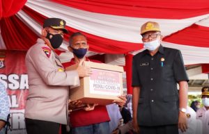 Kapolda Sultra Tinjau Langsung Pelaksanaan Vaksinasi di Kabupaten Buton