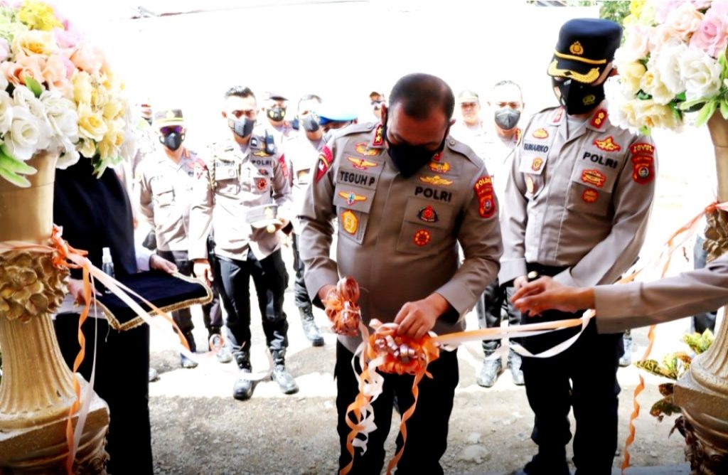 Kunker di Buton, Kapolda Sultra Resmikan Gedung Unit PPA