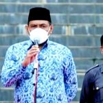 La Ode Ahmad Monianse Himbau Foto H. AS. Tamrin Tetap Dipasang di Perkantoran