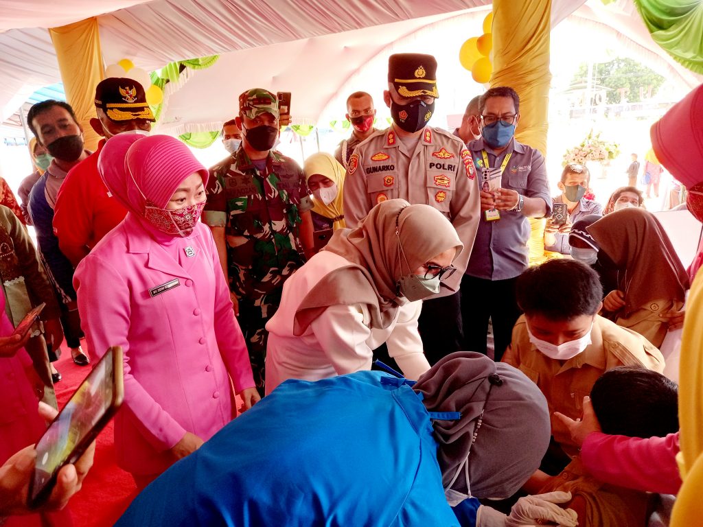Wakil Bupati Buton Launching Pencanangan Vaksinasi Anak 6-11 Tahun