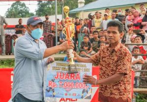 Wawali Baubau Tutup Turnamen Futsal Bukit Selamat Cup I