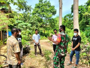 Koramil Batauga Sosialisasikan Prokes ke Masyarakat.