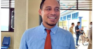 Usman Samara :”Tahun 2021 Tidak Ada Bantuan Topi, Dasi dan Sepatu untuk Pelajar”