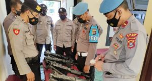 Provos Lakukan Sidak Senpi Personel Polres Buton
