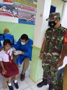 Kodim 1413 Buton Pantau Vaksinasi Anak SD di Tiga kabupaten
