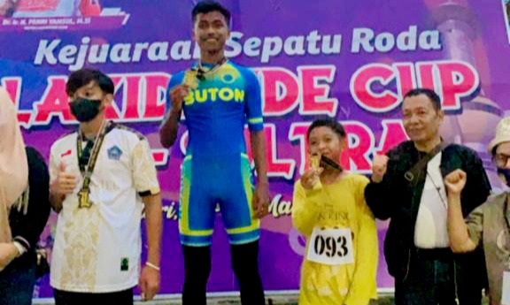 Atlet Sepatu Roda Buton Raih Medali Emas pada Kejuaraan Sepatu Roda Sultra