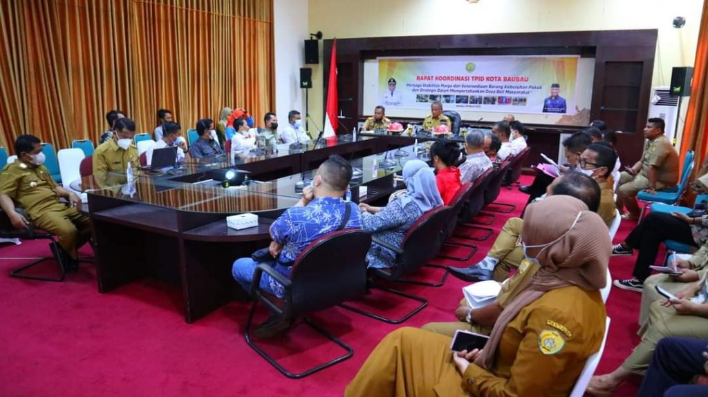 TPID Baubau Bahas Kelangkaan Minyak Goreng