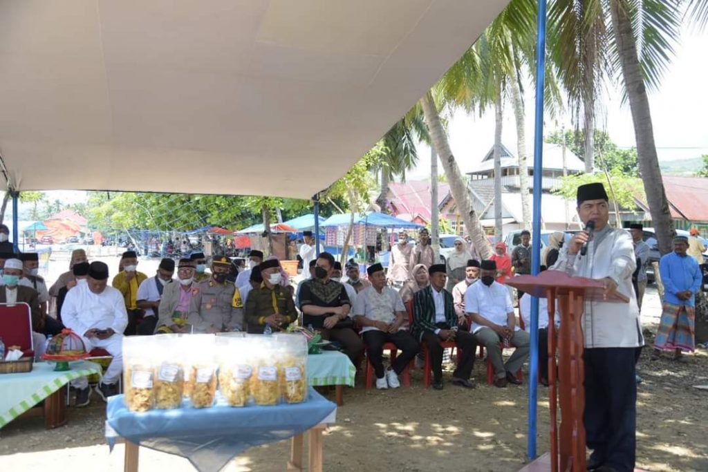 Jelang MTQ Ke 47, Bupati Buton Resmikan Lapak Kuliner Pangan Lokal