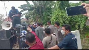 Sekelompok Preman di Wakatobi bubarkan Paksa dan Kejar Mahasiswa yang Berunjukrasa