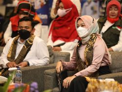 Atalia Ridwan Kamil Ajarkan Pentingnya Literasi Keuangan kepada Pelajar di Bekasi