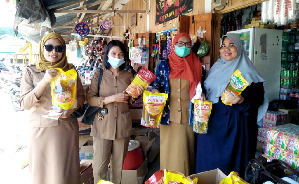 Atasi Kelangkaan Minyak Goreng, Pemkab Buton Gelar Pasar Murah