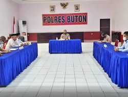 Kapolres Buton Pimpin Rakor Persiapan Satu Juta Vaksin Booster
