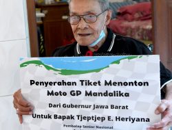 Kado Terindah Gubernur Ridwan Kamil Untuk Sang Legenda Tjetjep Heriyana, Tiket menyaksikan langsung MotoGP di Sirkuit Mandalika