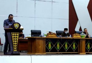 Wali Kota Baubau Sampaikan LKPJ Tahun 2021