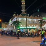 Berikan Kenyamanan dalam Shalat Tarawih, Polres Baubau Tempatkan anggotanya Menjaga Masjid