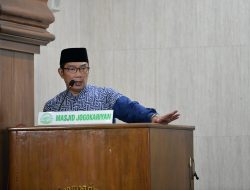 Ridwan Kamil: Pegang Teguh Syariat Islam Untuk Keadilan Disampaikan kepada jemaah Jogokariyan Yogyakarta
