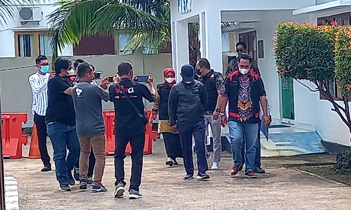 Direktur PDAM Buteng Jalani Pemeriksaan Intensif