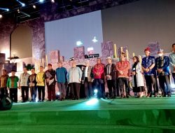 Gubernur Sultra Bangun Patung Oputa Yi Koo