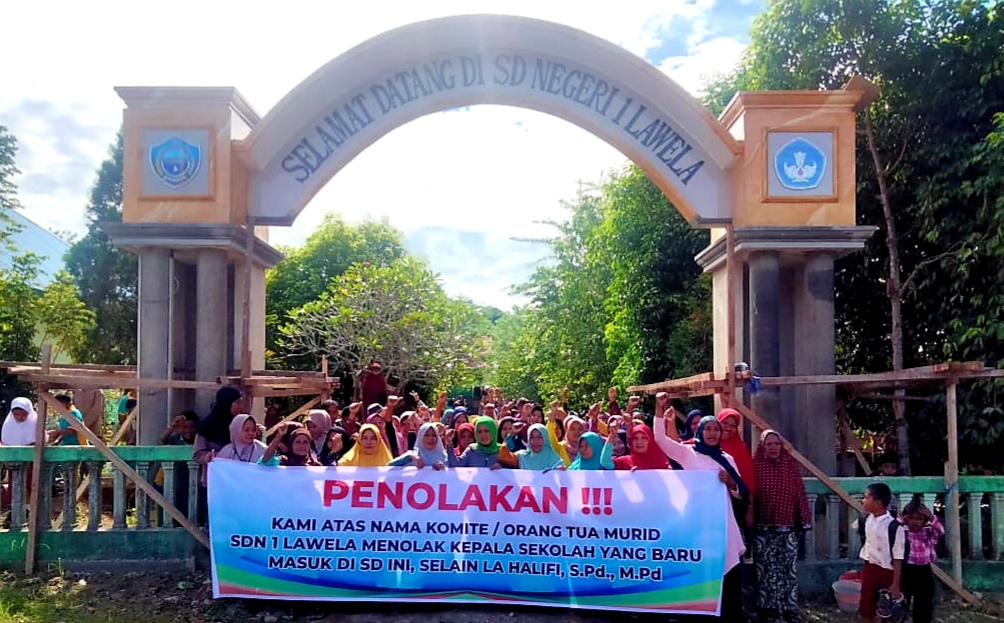 Orang Tua Siswa SDN 1 Lawela Tolak Kasek Baru di Sekolah