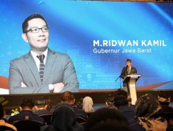 Hadiri Pelantikan Pengurus DPD Demokrat Jabar, Ridwan Kamil: Mari Bersinergi Bangun Jawa Barat