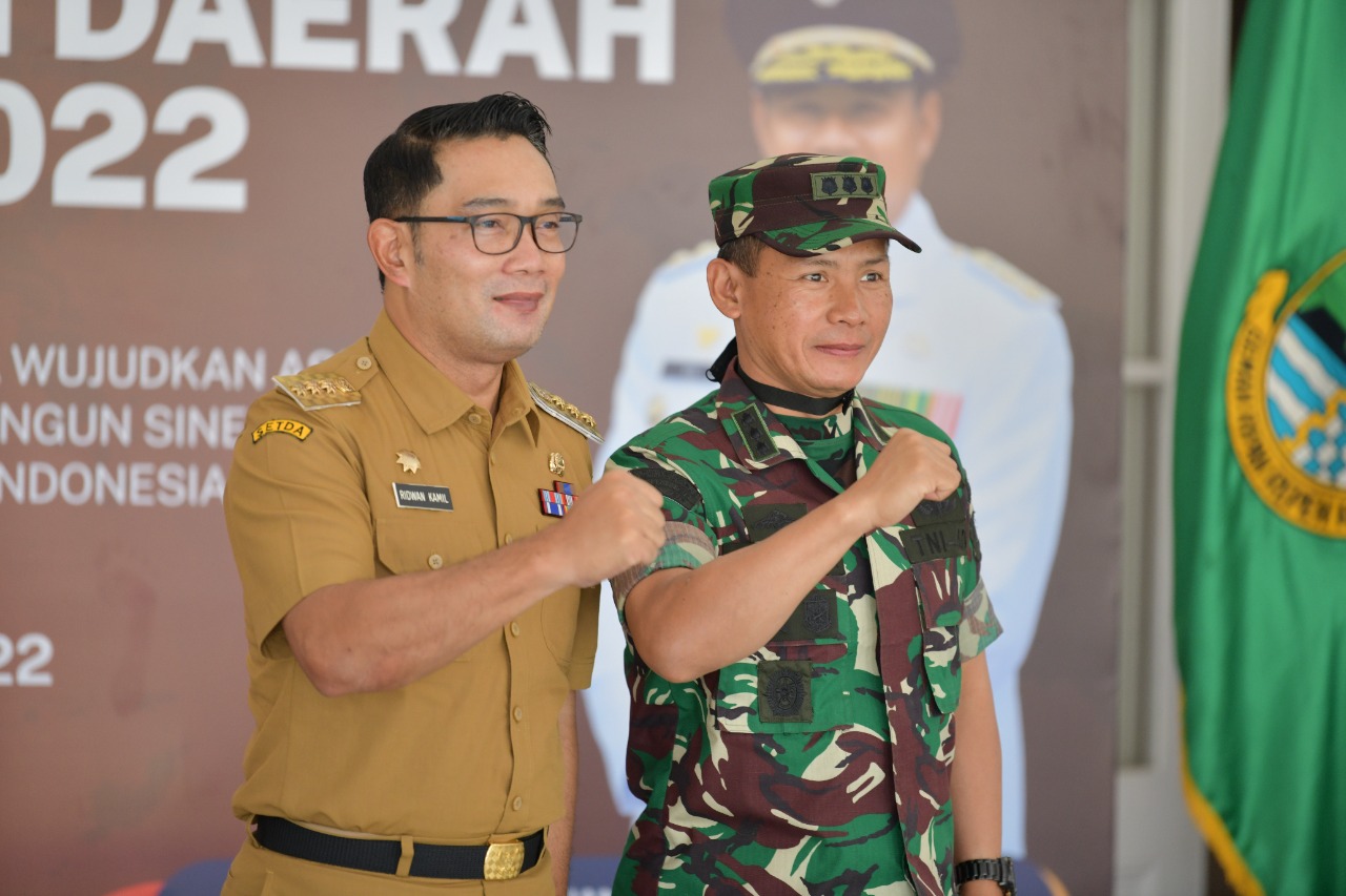 Gubernur Jawa Barat Ridwan Kamil Hadiri Peringatan ke-26 Hari Otonomi Daerah