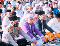 Momen Lebaran, KH. Abi Hafidz Al Maqdisy : " Mari Saling Memaafkan" Momen Lebaran, KH. Abi Hafidz Al Maqdisy : " Mari Saling Memaafkan"