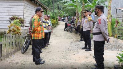 Kapolres Buton Pantau Lokasi Banjir Di Desa Lasembangi