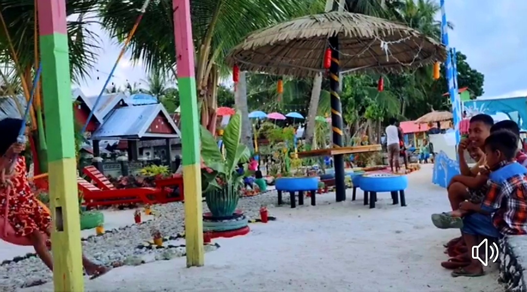 Desa Wasuemba Kembangkan Wisata Pantai, Empat Dusun Ikut Lomba Menghias Taman Pantai