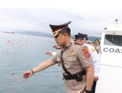 Jelang HUT Bhayangkata ke 76, Kapolres Baubau Gelar Upacara Tabur Bunga