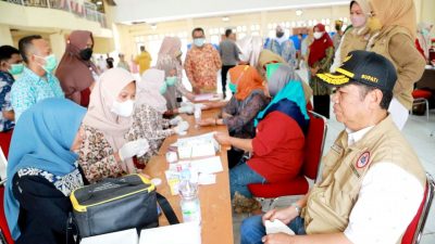 HUT Kabupaten Buton, IDI Gelar Pengobatan Gratis dan Sunatan Massal