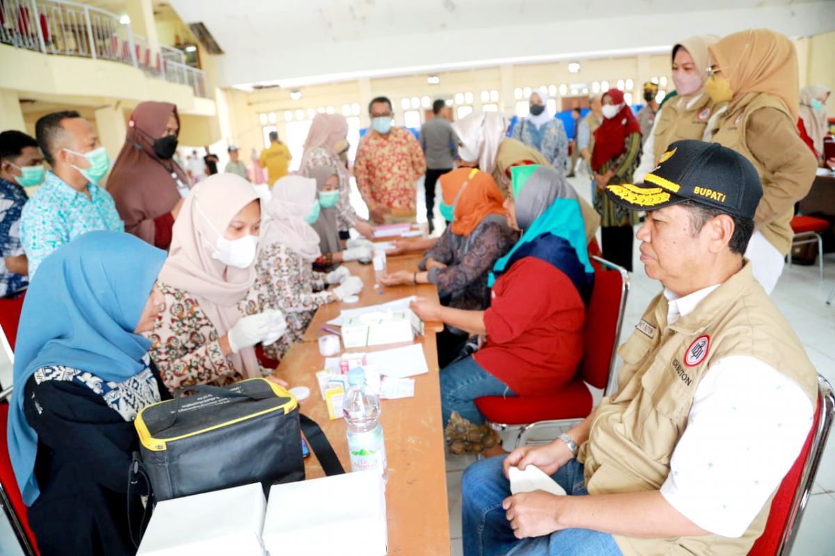 HUT Kabupaten Buton, IDI Gelar Pengobatan Gratis dan Sunatan Massal