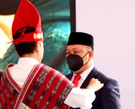 Bupati Konut Raih Penghargaan dari Preaiden RI