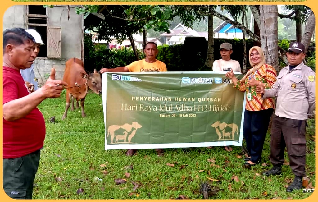 WIKA Bitumen dan Anak Usaha WIKA Aspal Menyerahkan 10 Hewan Kurban pada Idul Adha 1443 H