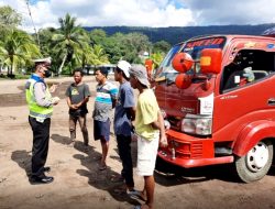 Sat Lantas Polres Buton Edukasi Masyarakat Tentang Keselamatan Berlalu Lintas
