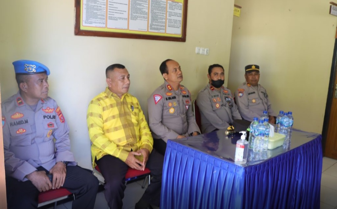 Kapolres Buton Kunjungan Kerja di Polsek Wolowa, Ini Pesannya