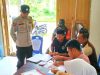 Bhabinkamtibmas Desa Kabawakole Pantau Persiapan Pilkades
