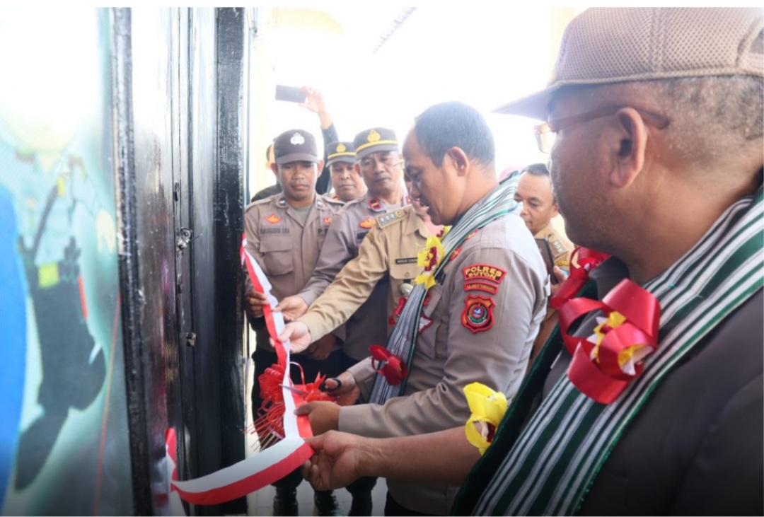 Kapolres Buton Resmikan Mako Subsektor Siompu Barat