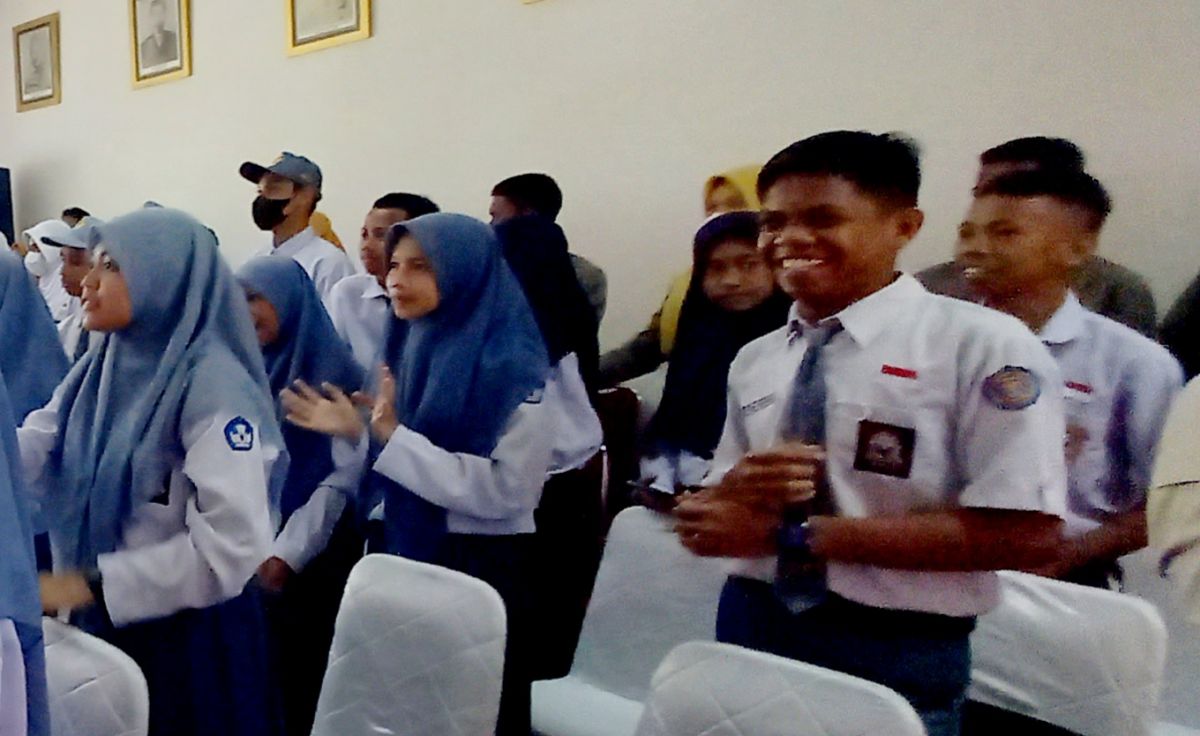 Pemda Buton Peringati Hari Anak Nasional 2022 Pemda Buton Peringati Hari Anak Nasional 2022