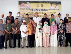 Asisten I Sambut Kedatangan 3 Jemaah Haji di Rujab Bupati Buton