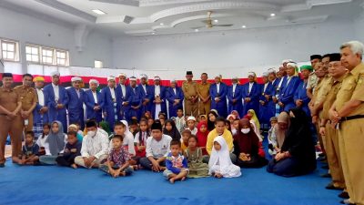 Pemkab Buton Gelar Tradisi 10 Muharram, Santuni Anak Yatim Piatu