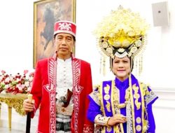 HUT RI Ke 77 Presiden Jokowi Kenakan Pakaian Adat Buton, Bupati : “Kita Bangga”