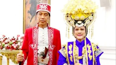 HUT RI Ke 77 Presiden Jokowi Kenakan Pakaian Adat Buton, Bupati : “Kita Bangga”