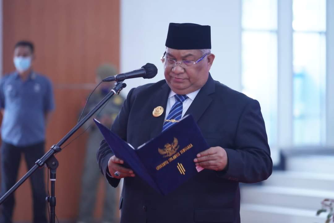 Gubernur Sultra Lantik Drs Basiran M.Si sebagai Pj Bupati Buton Gubernur Sultra Lantik Drs Basiran M.Si sebagai Pj Bupati Buton