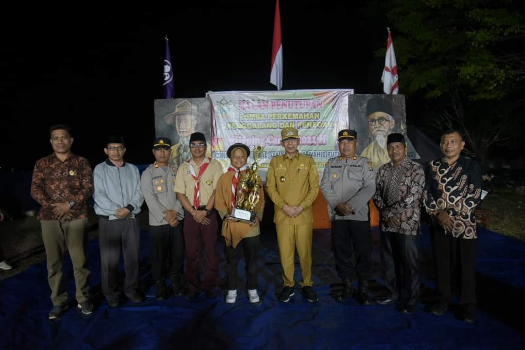 Pj. Bupati Buton Tutup Perkemahan Penggalang