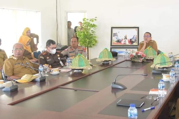 Pj. Bupati Buton Ikuti Rapat Koordinasi Pengendalian Inflasi Daerah