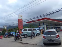 BBM Naik, SPBU Pasarwajo Tunda Pelayanan, Harga di Pengecer Naik