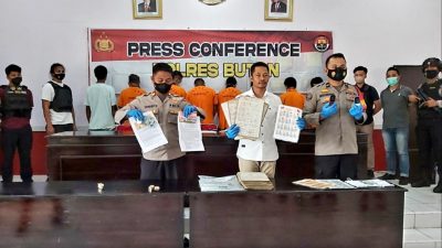 Polres Buton Tangkap 14 Pelaku Judi Online, Dua Diantaranya IRT