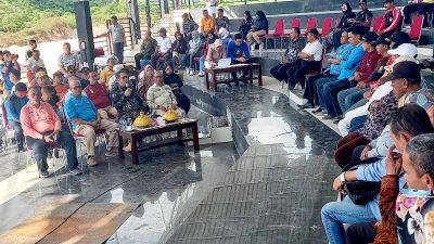 Dengar Keluhan Warga, Pj Bupati Buton Gelar Ngopi dengan Warga di Takawa