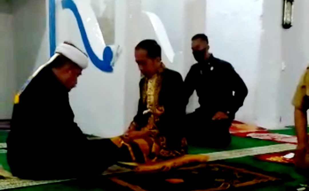 Presiden Jokowi Dinobatkan Menjadi Lakina Bhawaangi Yi Nusantara